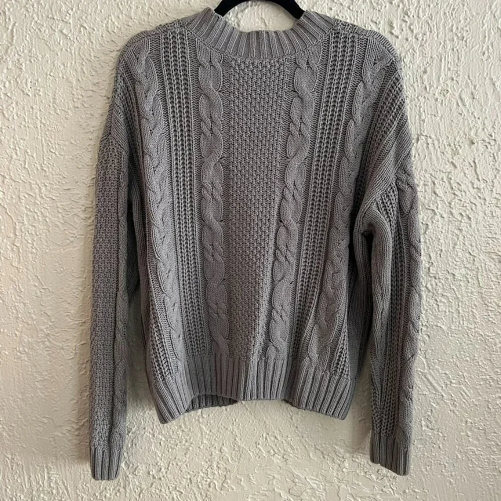 ❤️ Grey Chunky Knit Sweater